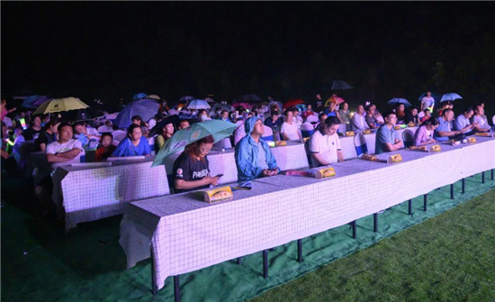 点燃夏日激情丨2020·洛阳龙潭大峡谷景区首届星空帐篷音乐节盛大开幕！
